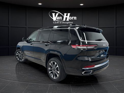 Used 2021 Jeep Grand Cherokee L Overland w/ Advanced Protech Group III AWD/4WD image 5
