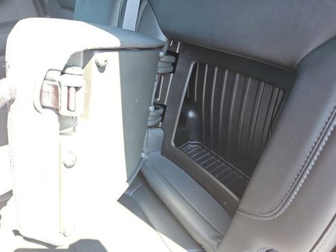 Used 2020 GMC Sierra 1500 SLT image 14