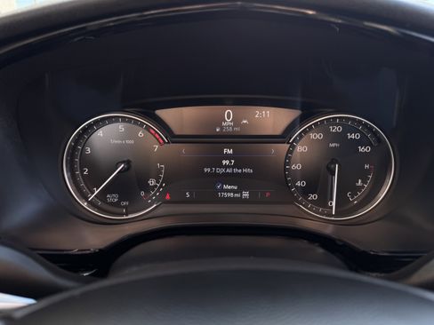 Used 2023 Cadillac XT6 Luxury w/ LPO, Floor Liner Package image 38