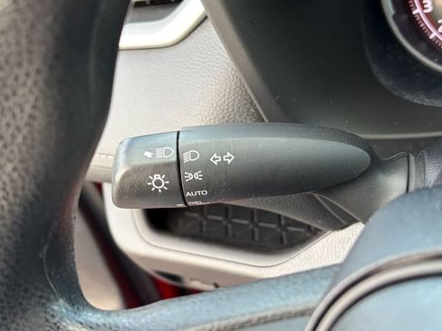 Used 2024 Toyota RAV4 XLE w/ Convenience Package FWD image 12