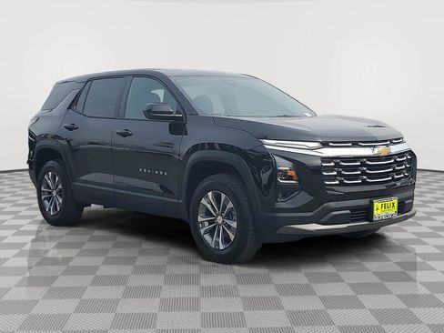 New 2026 Chevrolet Equinox LT w/ Convenience Package II FWD image 2