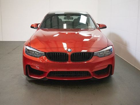 Used 2018 BMW M3 RWD image 2