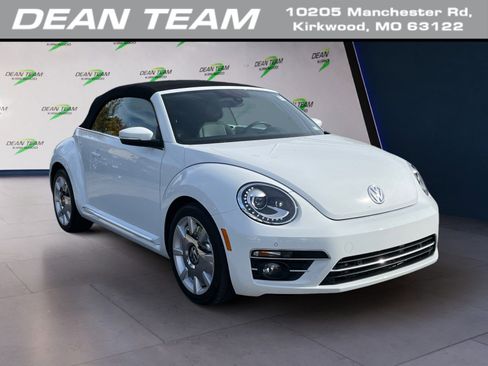 Used 2019 Volkswagen Beetle 2.0T SE w/ SE Premium Package image 1