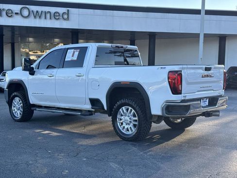 Used 2023 GMC Sierra 2500 SLT w/ SLT Convenience Package image 8