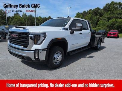 New 2026 GMC Sierra 3500 Pro w/ Convenience Package
