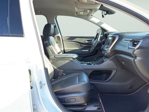Used 2022 GMC Acadia AT4 image 10