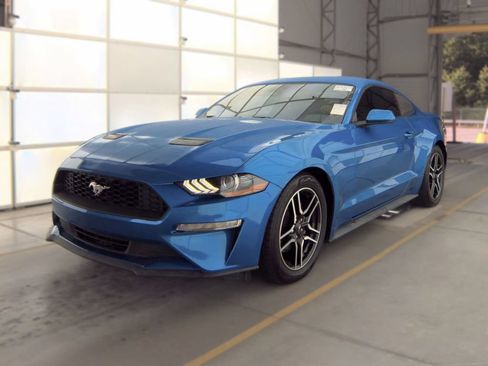 Used 2019 Ford Mustang Coupe w/ Equipment Group 101A RWD image 1