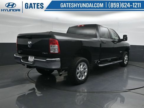Used 2023 RAM 2500 Big Horn w/ Level 1 Equipment Group AWD/4WD image 2