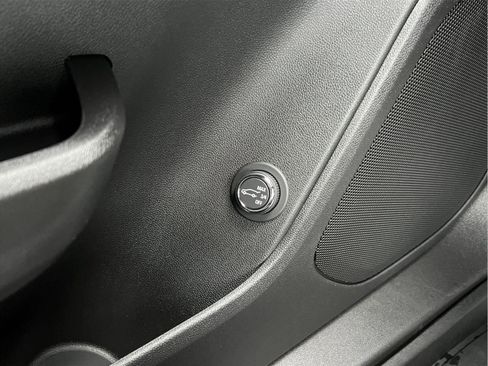 New 2026 Chevrolet Blazer LT w/ Convenience Package image 46