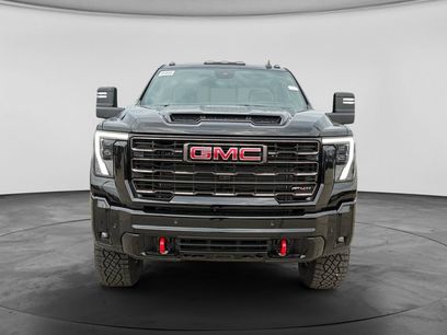 New 2026 GMC Sierra 2500 AT4X w/ LPO, Black Badging Package