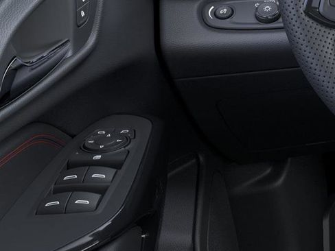 Used 2024 Chevrolet Trax RS w/ Driver Confidence Package image 22