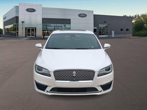 Used 2020 Lincoln MKZ Reserve w/ Elements Package image 3