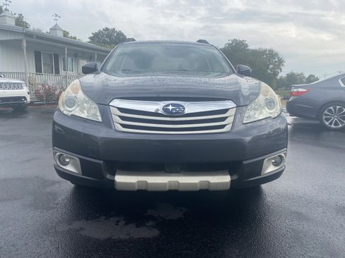 Used 2012 Subaru Outback 2.5i Limited image 2