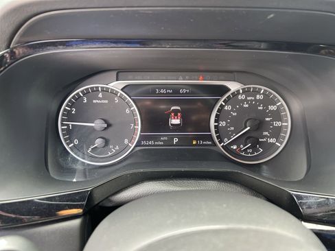 Used 2023 Nissan Pathfinder Rock Creek AWD/4WD image 15