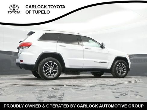 Used 2018 Jeep Grand Cherokee Limited image 38