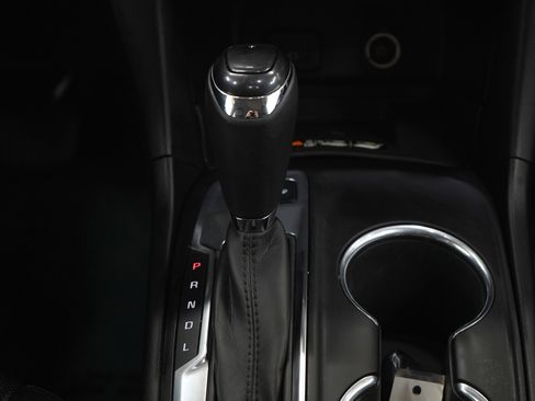 Used 2018 Chevrolet Equinox Premier image 20