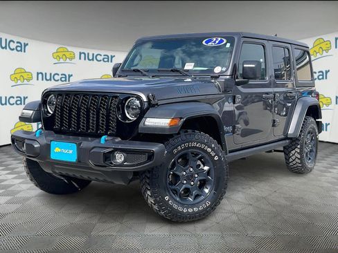Used 2023 Jeep Wrangler Unlimited w/ Cold Weather Group image 3