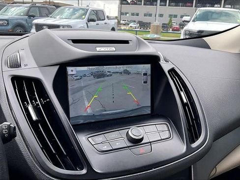 Used 2018 Ford Escape SEL image 21