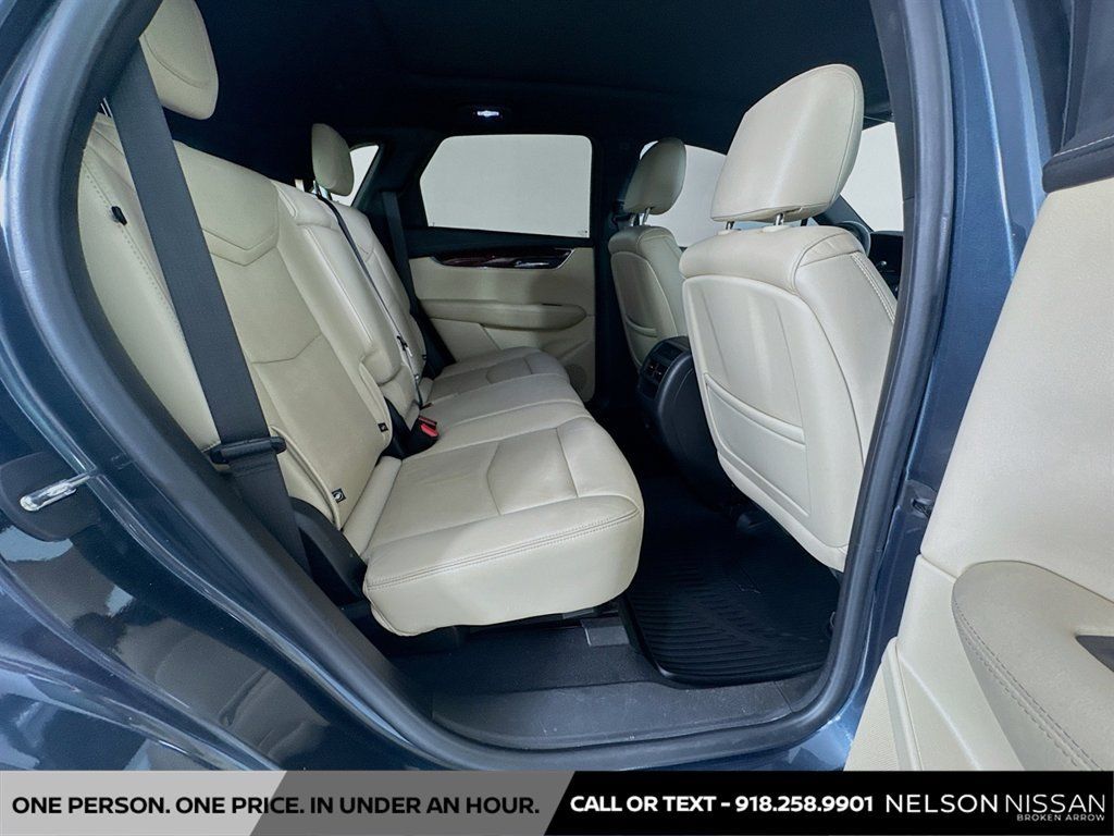 Used 2019 Cadillac XT5 Luxury FWD image 27