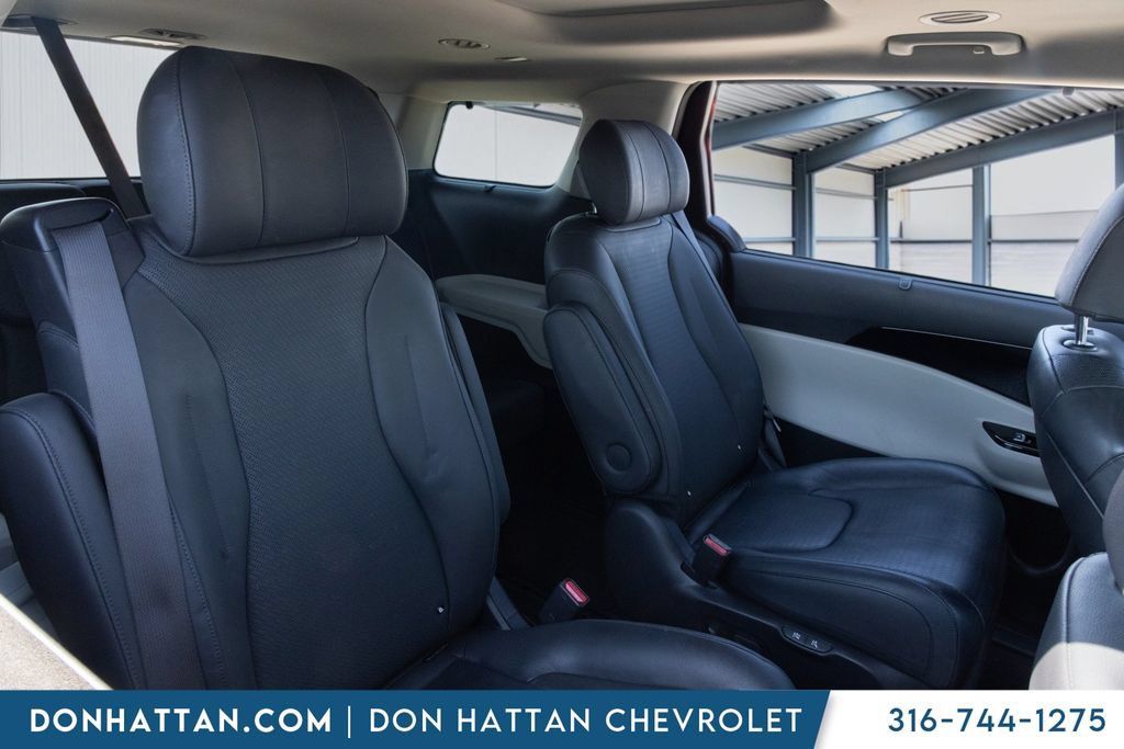 Used 2024 Kia Carnival SX Prestige FWD image 23
