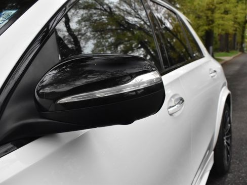Used 2021 Mercedes-Benz GLE 350 4MATIC image 37