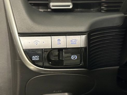 Used 2024 Hyundai Ioniq 5 SEL image 19