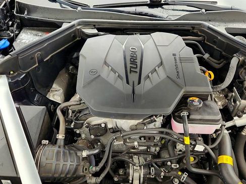 Used 2022 Kia Stinger GT-Line w/ Sun & Sound Package image 28