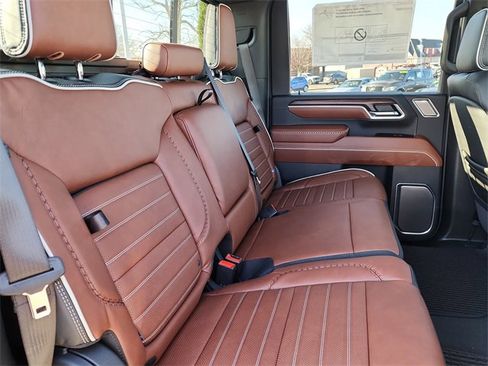 New 2026 GMC Sierra 2500 Denali Ultimate image 21