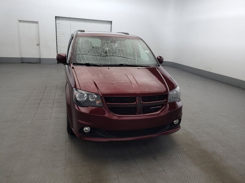 Used 2019 Dodge Grand Caravan GT FWD image 14