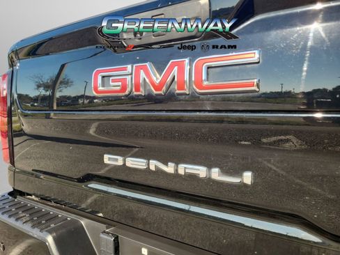 Used 2024 GMC Sierra 3500 Denali image 27