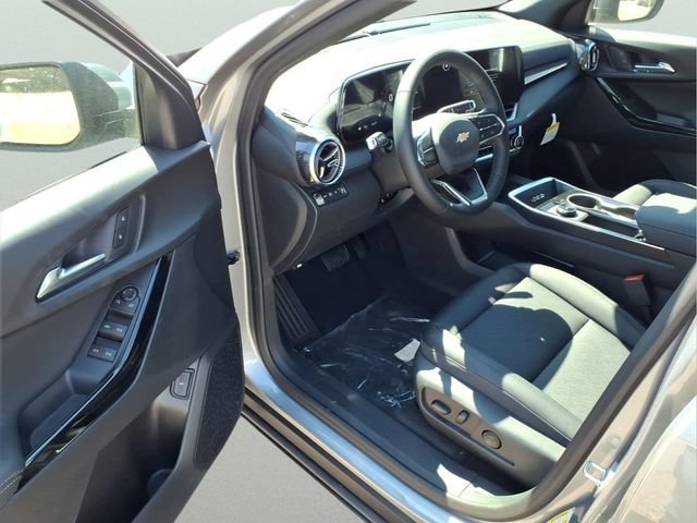 New 2026 Chevrolet Equinox LT w/ Convenience Package II AWD/4WD image 9