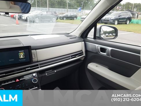 Used 2026 Hyundai Santa Fe SE FWD image 21