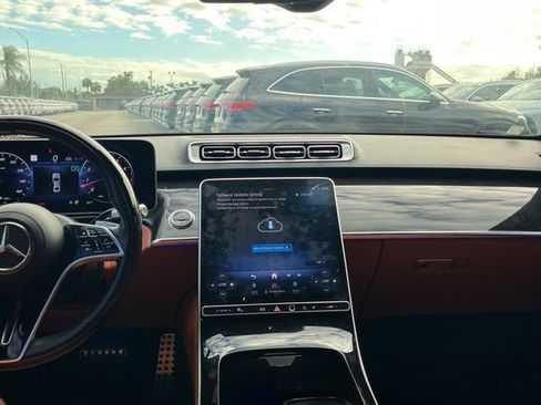 Used 2022 Mercedes-Benz S 580 4MATIC Sedan image 18