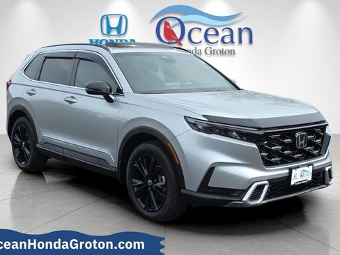 Used 2025 Honda CR-V Sport Touring image 1