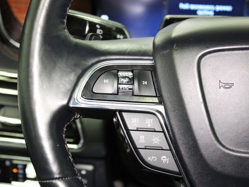 Used 2023 Lincoln Navigator Black Label AWD/4WD image 26