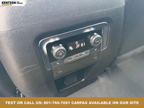 Used 2025 GMC Yukon XL Denali image 35