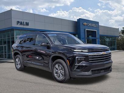 Certified 2025 Chevrolet Traverse LT