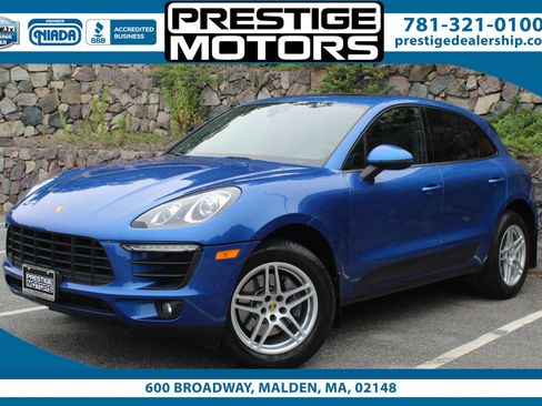 Used 2018 Porsche Macan Sport Edition AWD/4WD image 1