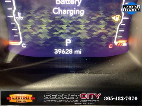 Used 2023 Jeep Gladiator Mojave w/ Trailer Tow Package image 19