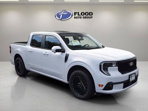 New 2025 Ford Maverick Lobo image 1