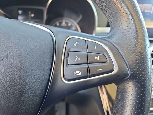 Used 2018 Mercedes-Benz C 300 Sedan image 24