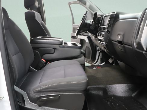 Used 2017 Chevrolet Silverado 2500 LT w/ LT Convenience Package AWD/4WD image 27