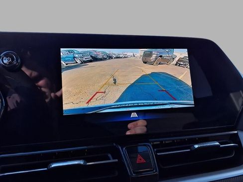 Used 2025 Chevrolet TrailBlazer LT w/ Driver Confidence Package image 6