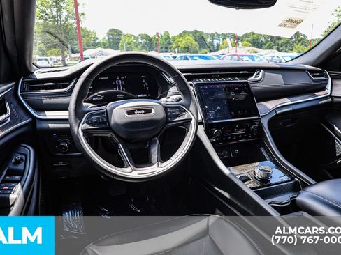Used 2024 Jeep Grand Cherokee Limited 4xe AWD/4WD image 29