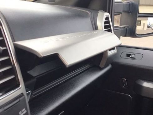 Used 2019 Ford F350 Platinum w/ Platinum Ultimate Package image 24