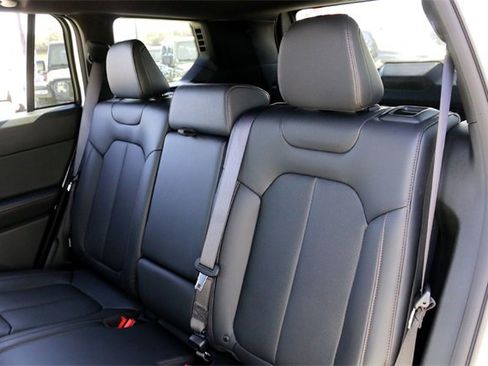 New 2026 Jeep Cherokee Laredo image 20