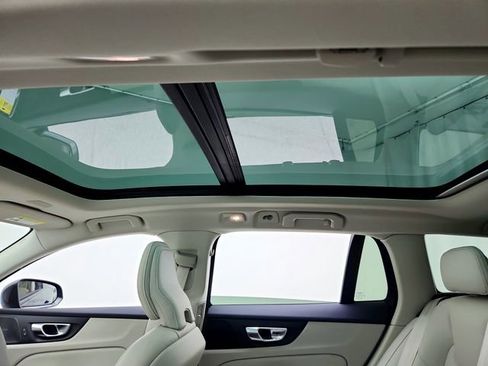 New 2026 Volvo V60 B5 Cross Country Plus w/ Climate Package image 18