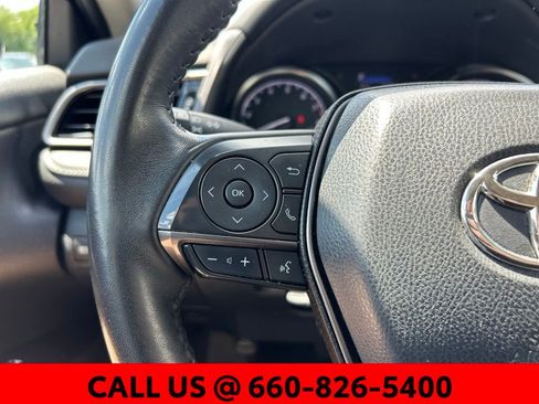 Used 2024 Toyota Camry SE FWD image 11
