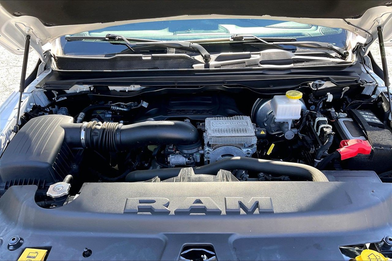 Certified 2024 RAM 1500 Laramie AWD/4WD image 39