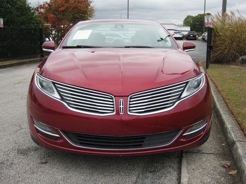 Used 2016 Lincoln MKZ Hybrid With Sunroof w/ Equipment Group 600A Reserve image 2